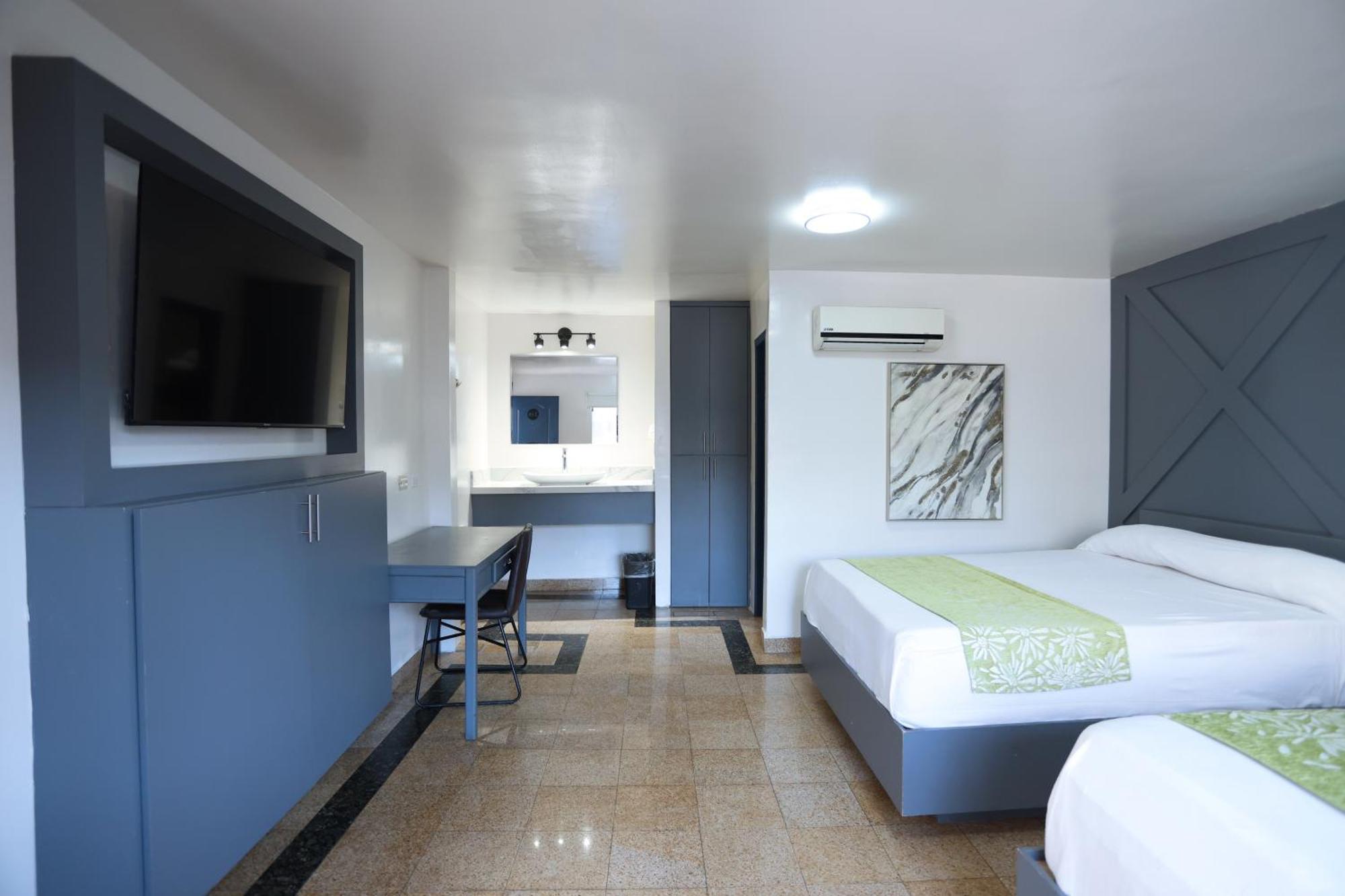 Hotel Aqua Rio Tijuana Buitenkant foto