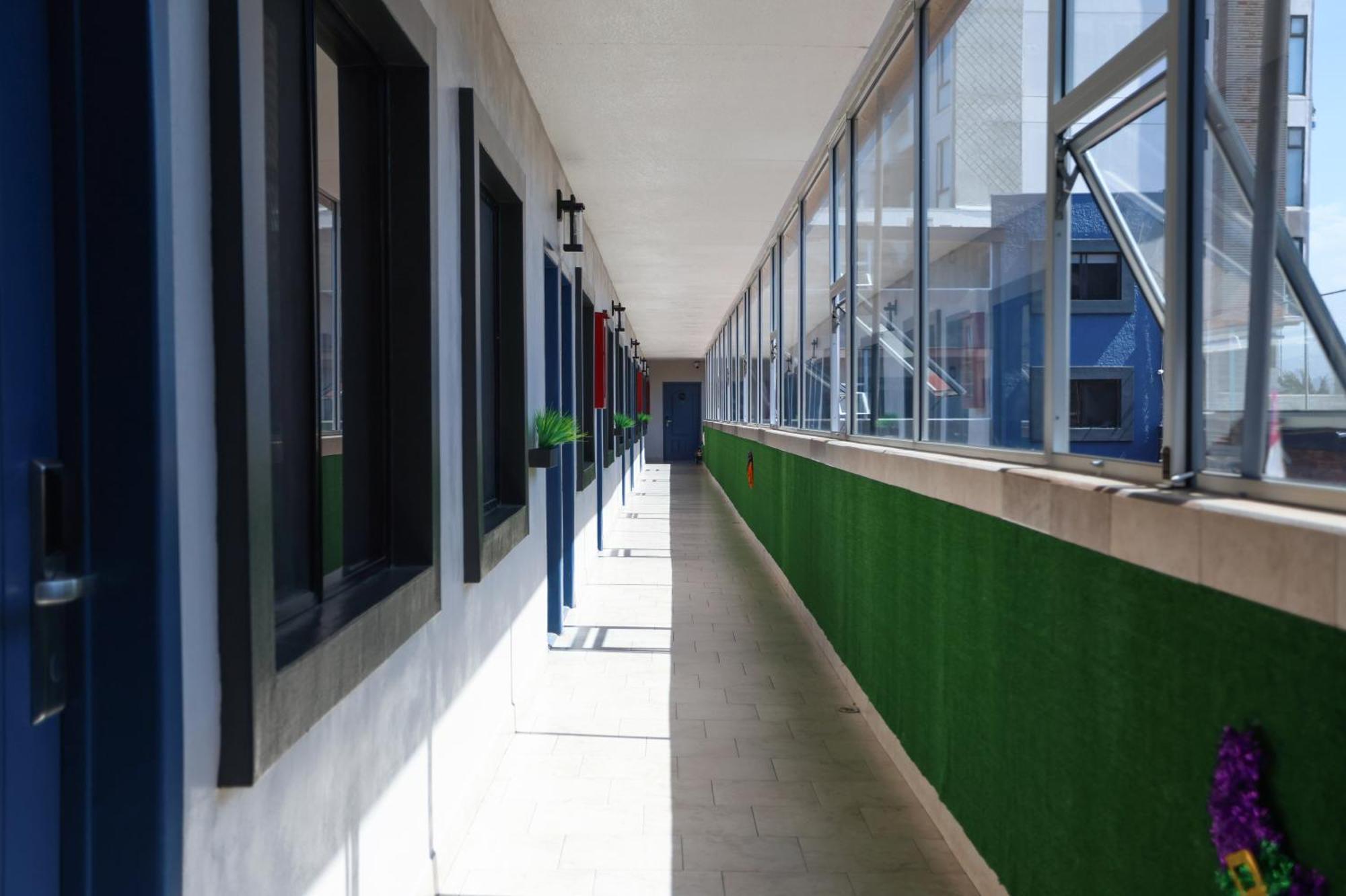 Hotel Aqua Rio Tijuana Buitenkant foto